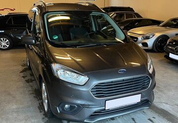 Ford Tourneo Courier 128.148 km 8.990 &euro; Tittmoning 84529