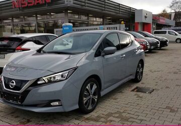 Nissan Leaf 42.512 km 25.860 &euro; München 81677