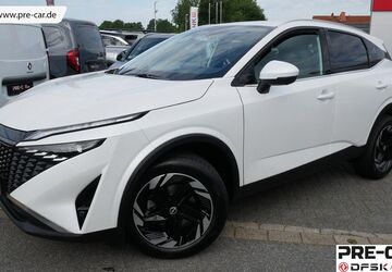 Nissan Qashqai 9.800 km 28.950 &euro; Werl 59457