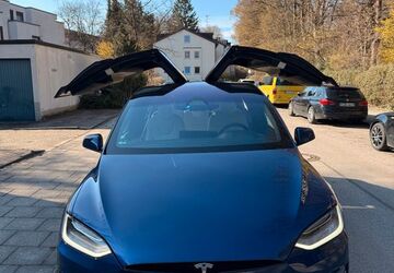 Tesla Model X 27.000 km 83.900 &euro; München 80339