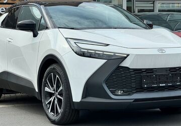 Toyota C-HR 2.000 km 37.990 &euro; Arnsberg-Neheim 59755