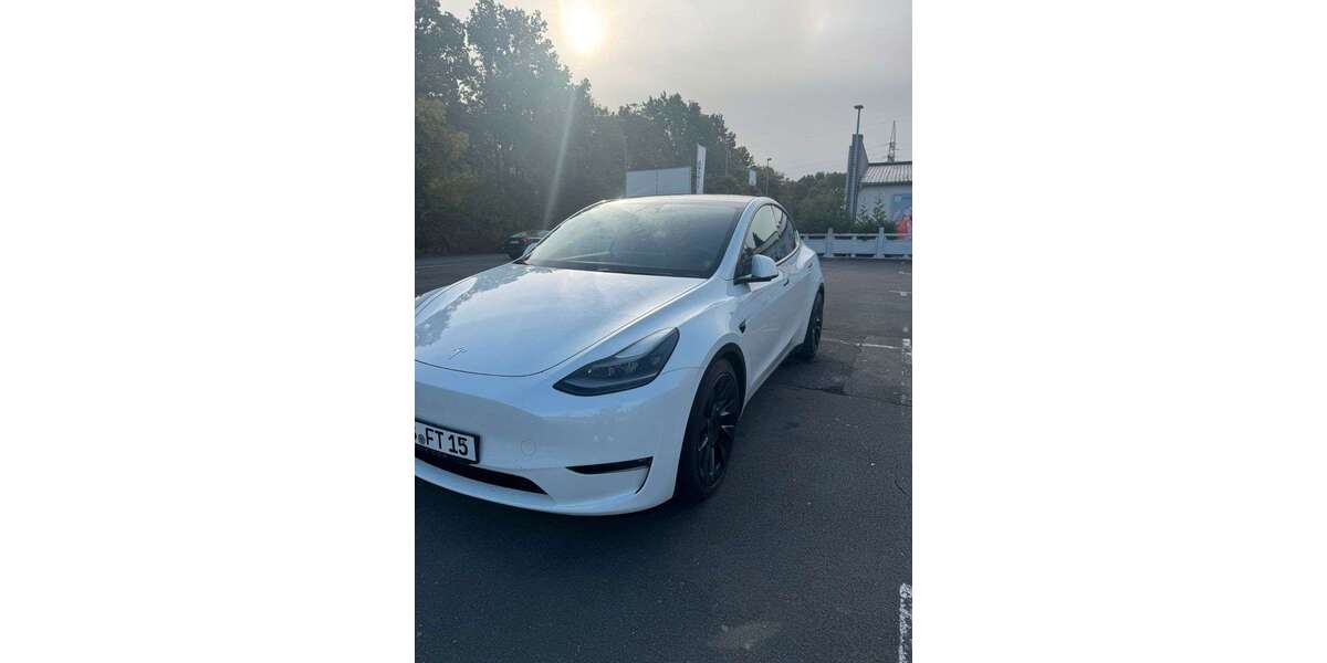 Tesla Model Y 56.500 km 36.500 &euro; Salzkotten 33154