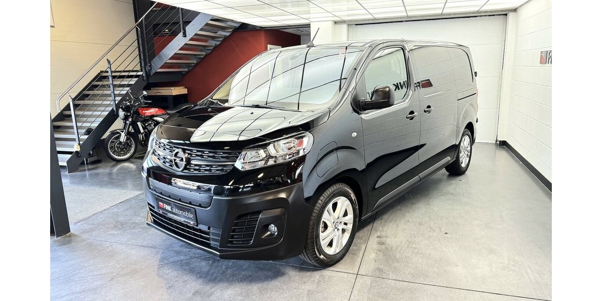 Opel Vivaro -e Cargo Elegance M 75 kWh 1. Hand 14.200 km 26.550 &euro; Lich 35423