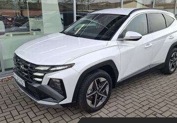 Hyundai TUCSON 13.519 km 32.290 &euro; Rostock 18146