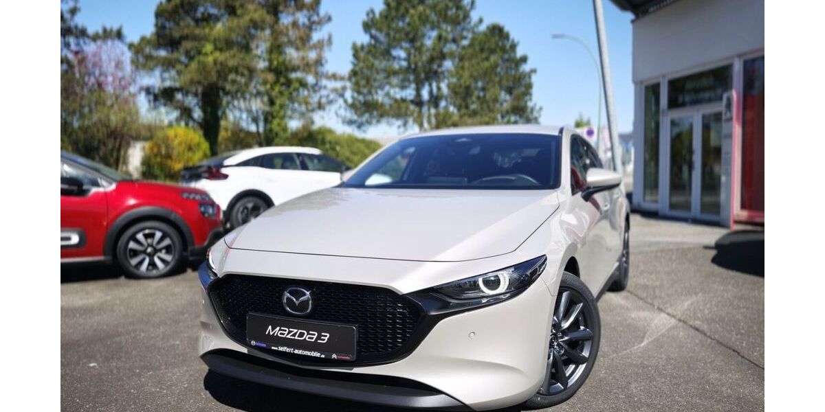 Mazda 3 3.288 km 29.950 &euro; Pinneberg 25421