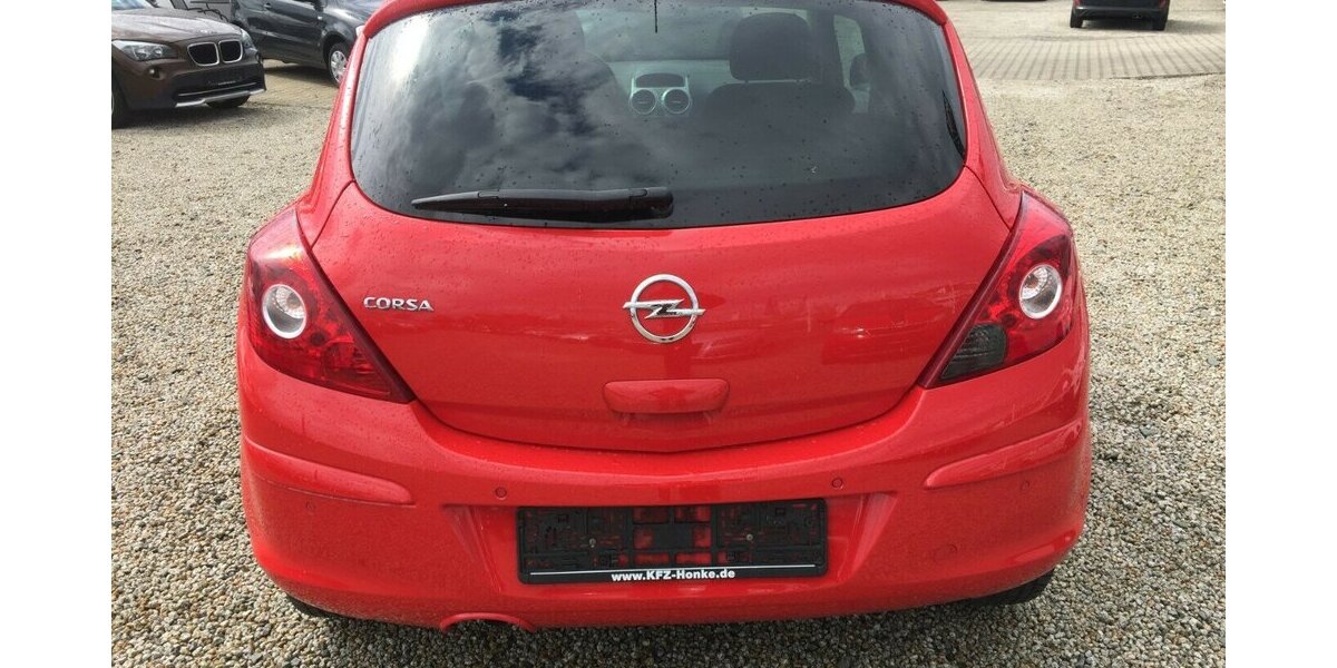 Opel Corsa Satellite,Klima, Temp.,Sitzheiz.,PDC,Tüv Neu 200.000 km 3.200 &euro; Himmelkron 95502