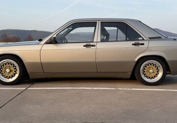 Mercedes-Benz 190 165.640 km 9.900 &euro; Eschwege 37269