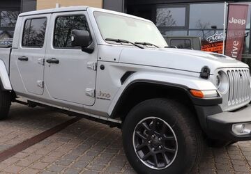 Jeep Gladiator 24.400 km 59.895 &euro; Potsdam 14482