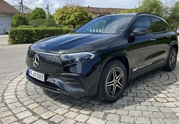 Mercedes-Benz EQA 8.000 km 57.500 &euro; Traunstein 83278