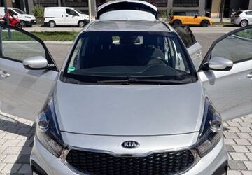 Kia Carens 86.738 km 11.990 &euro; München 80637