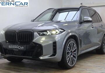 BMW X5 4.900 km 98.489 &euro; Königsbrunn 86343