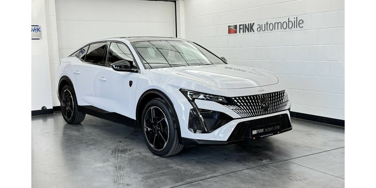 Peugeot 408 GT 130 PureTech EAT8 Focal Panodach 32.000 km 24.370 &euro; Lich 35423