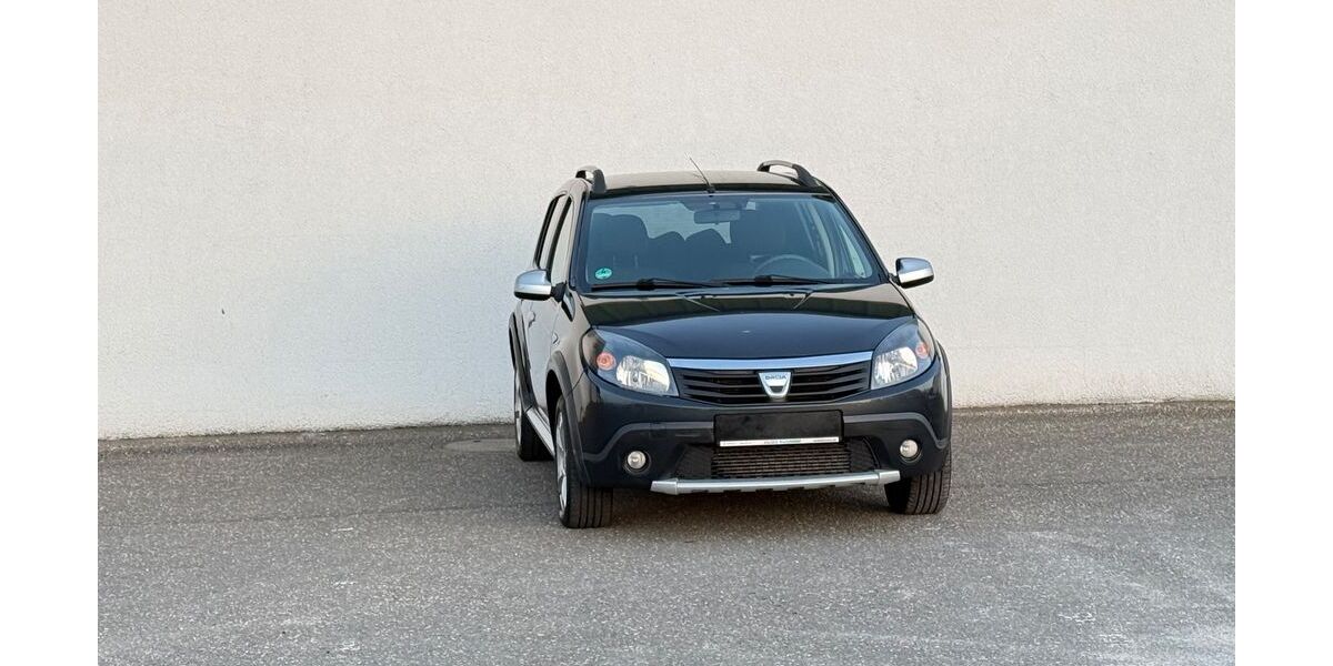 Dacia Sandero 139.000 km 3.499 &euro; Kandel 76870