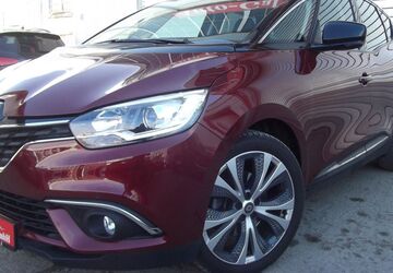 Renault Scenic 43.800 km 13.599 &euro; Berlin 12277