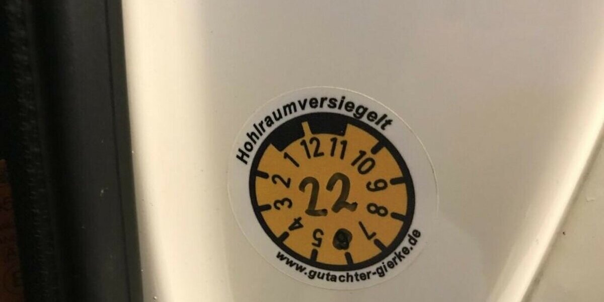 Ford Capri Lady in White H-Zulassung Mike Sanders 29.000 km 13.999 &euro; Hamburg 22339