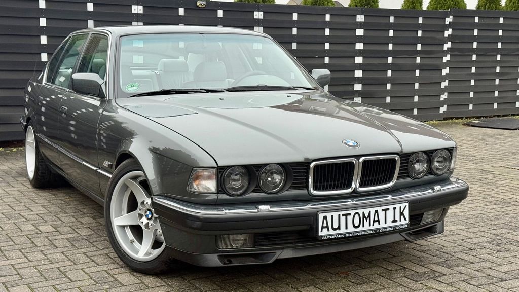 BMW 750 179.800 km 16.900 &euro; Braunsbedra 06242
