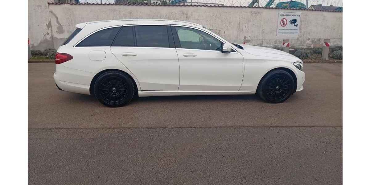 Mercedes-Benz C 250 279.500 km 9.600 &euro; Hanau 63452