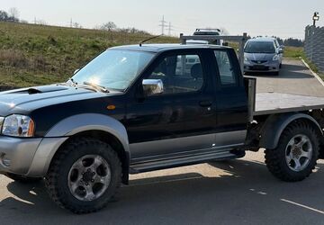 Nissan Navara 203.000 km 3.650 &euro; Dotternhausen 72359