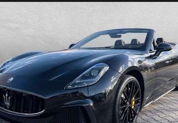Maserati GranCabrio 5.500 km 189.999 &euro; Karlsruhe 76187