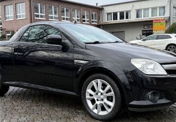 Opel Tigra 150.000 km 2.790 &euro; Bremen 28329