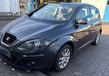 Seat Altea 233.520 km 4.200 &euro; Großschirma 09603