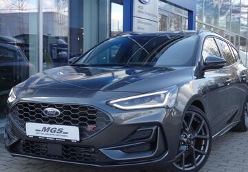 Ford Focus 6.600 km 35.950 &euro; Radebeul 01445