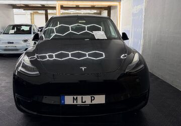 Tesla Model Y 50.000 km 38.990 &euro; Handewitt 24976