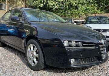 Alfa Romeo 159 98.500 km 3.390 &euro; Wuppertal 42389