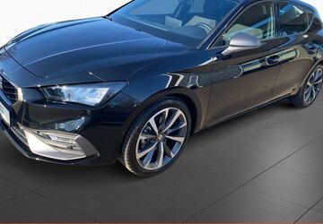 Seat Leon 9.699 km 27.833 &euro; Kassel 34123