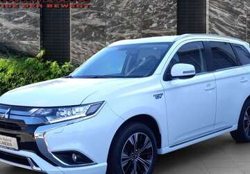 Mitsubishi Outlander 59.854 km 23.500 &euro; Stahnsdorf 14532