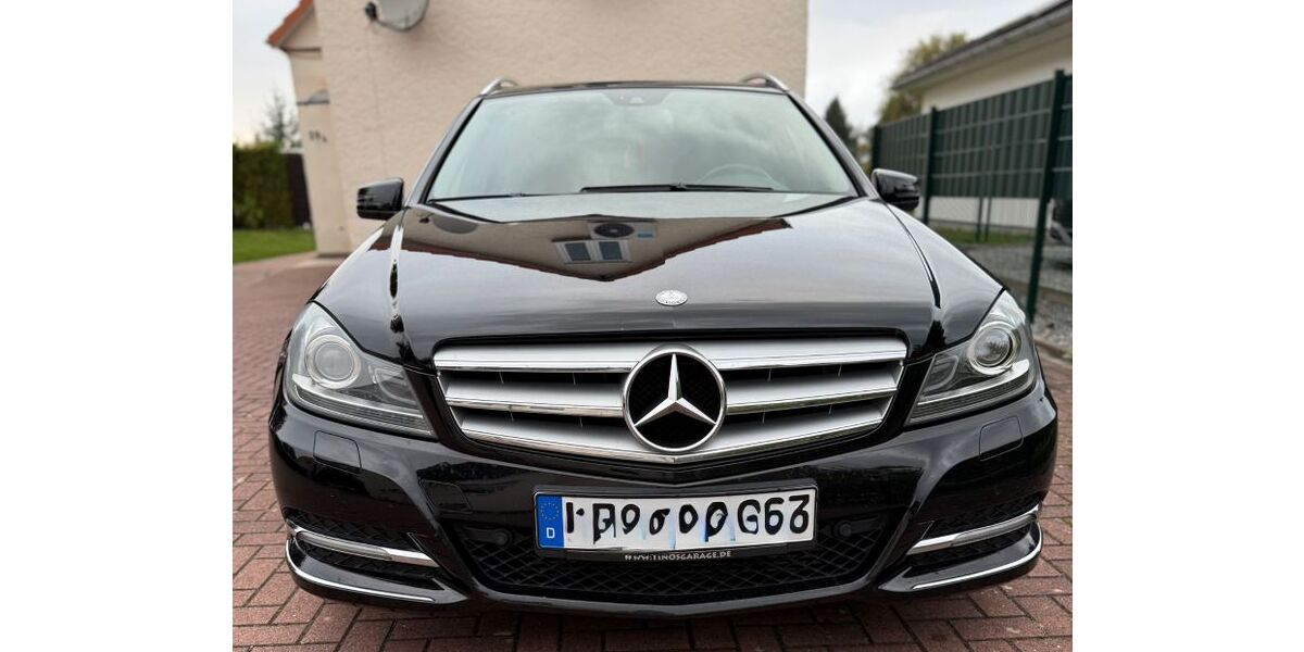 Mercedes-Benz C 250 198.555 km 10.500 &euro; Rövershagen 18182