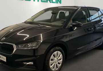 Skoda Fabia 14.850 km 18.340 &euro; Freiburg 79108