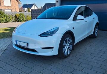 Tesla Model Y 55.000 km 33.900 &euro; Oelde 59302