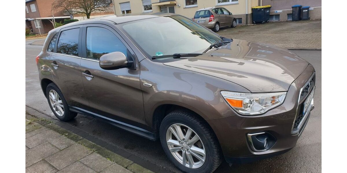 Mitsubishi ASX 189.000 km 7.499 &euro; Waltrop 45731