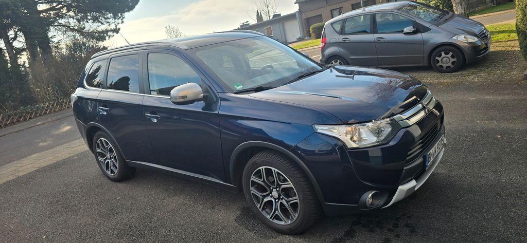Mitsubishi Outlander 262.000 km 7.700 &euro; Bergheim 50126