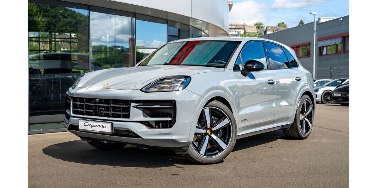 Porsche Cayenne 7.800 km 144.800 &euro; Siegen 57080