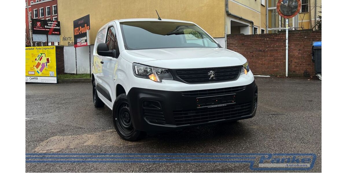 Peugeot Partner 22.877 km 11.790 &euro; Berlin - Pankow 13187