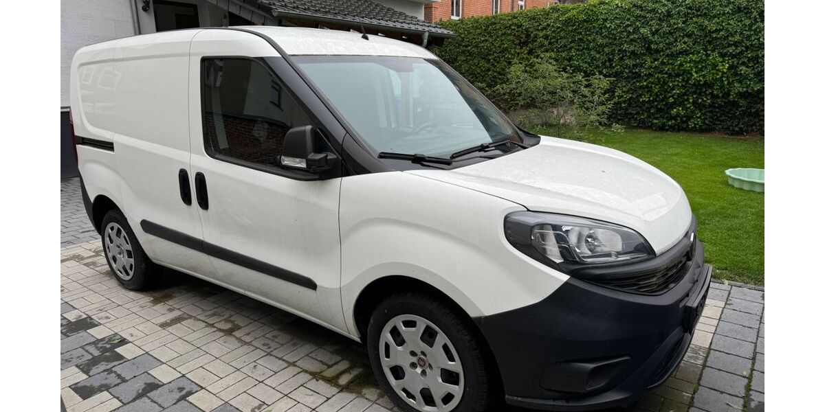 Fiat Doblo 18.000 km 12.650 &euro; Wilkau-Haßlau 08112