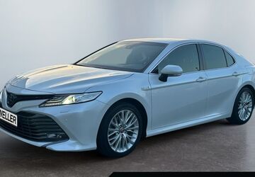 Toyota Camry 73.606 km 29.680 &euro; Hamm 59067