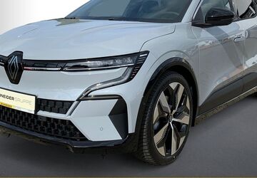 Renault Megane E-TECH 26.910 km 27.900 &euro; Mittweida-Lauenhain 09648