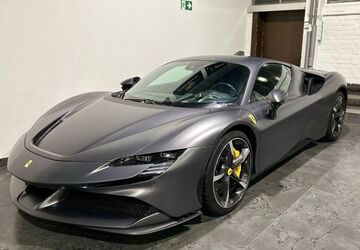 Ferrari SF90 31.000 km 380.000 &euro; Köln 50678