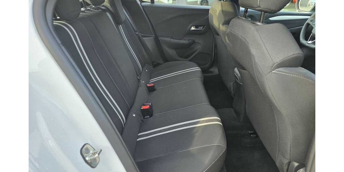 Opel Corsa GS Automatik|Winterpaket|ACC|Kamera 22.148 km 18.475 &euro; Wermelskirchen 42929