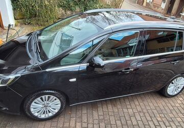 Opel Zafira 150.000 km 9.999 &euro; Dornhan 72175