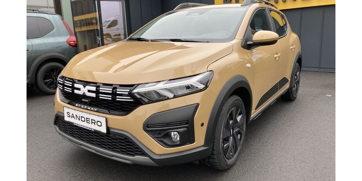 Dacia Sandero 6.500 km 17.990 &euro; Neustadt 01844