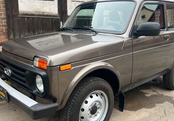 Lada Niva 20.671 km 15.690 &euro; Ebergötzen 37136