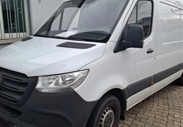 Mercedes-Benz Sprinter 233.000 km 17.490 &euro; Frankfurt am Main 60598