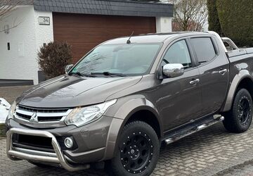 Mitsubishi L200 230.000 km 15.900 &euro; Bruchköbel 63486