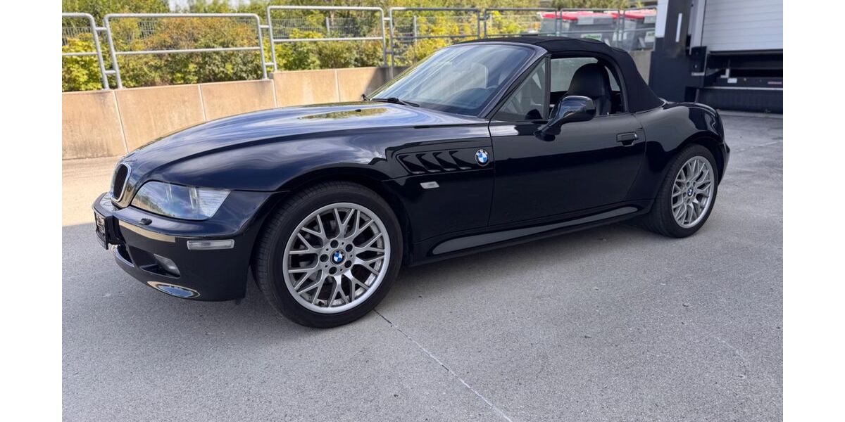 BMW Z3 115.000 km 10.999 &euro; München 81825