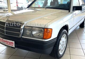 Mercedes-Benz 190 152.298 km 7.999 &euro; Templin 17268