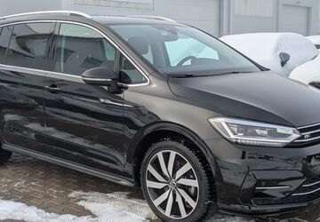 VW Touran 23.084 km 38.950 &euro; Burghaun 36151